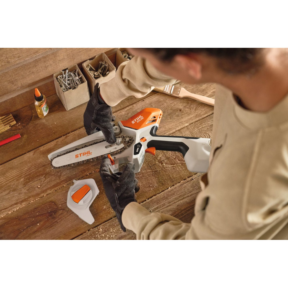 STIHL GTA 30 SET Akumulatorowa przecinarka