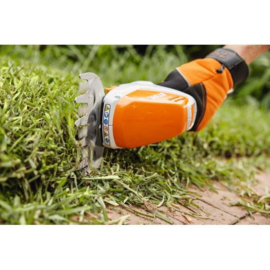 STIHL HSA 26 SET Akumulatorowe nożyce