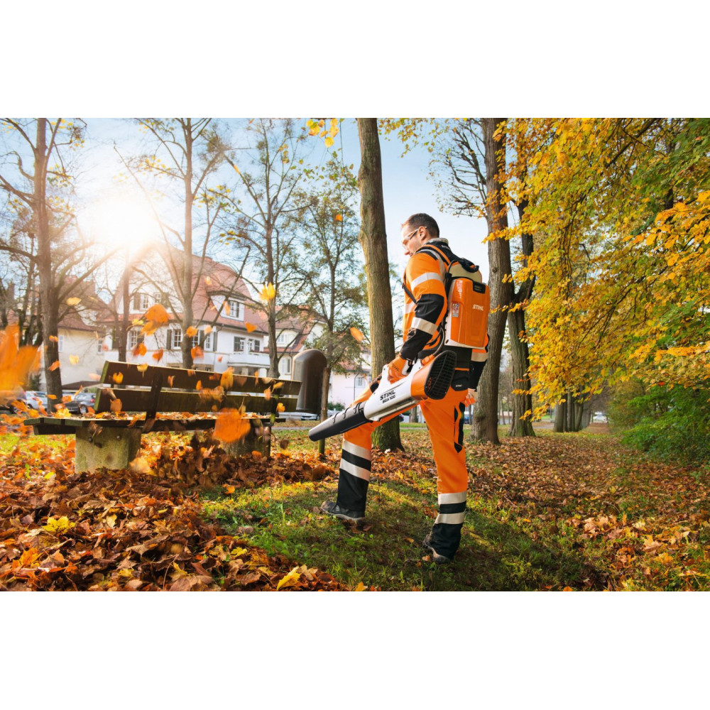 STIHL BGA 100 Dmuchawa akumulatorowa