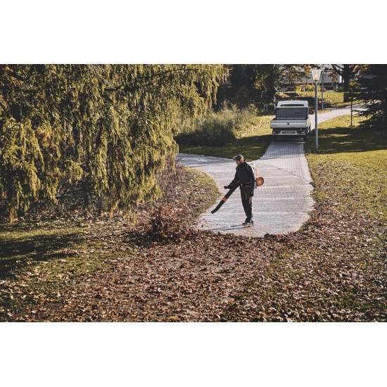 STIHL BGA 300 Dmuchawa akumulatorowa