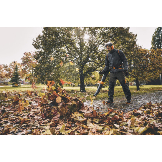 STIHL BGA 300 Dmuchawa akumulatorowa