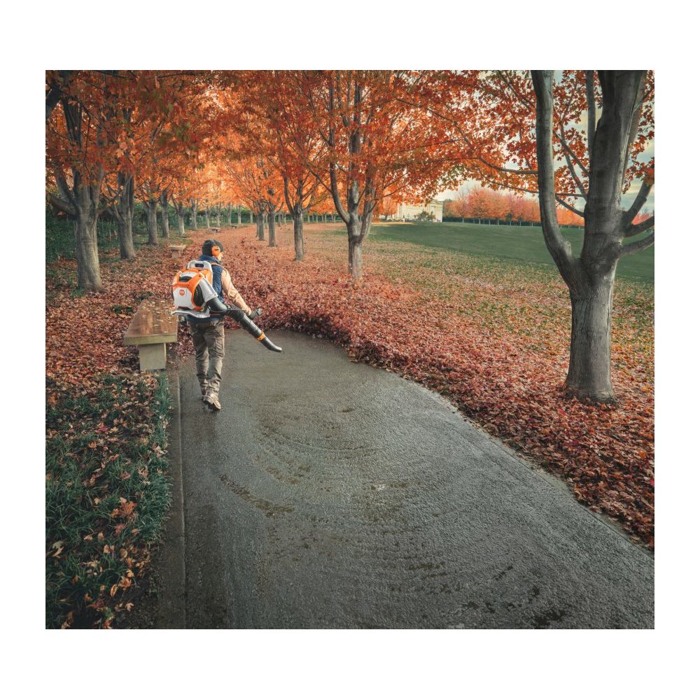 STIHL BRA 600 Dmuchawa akumulatorowa