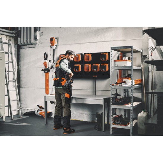 STIHL CR 6 Charging Rack Uchwyt ścienny do ładowarek