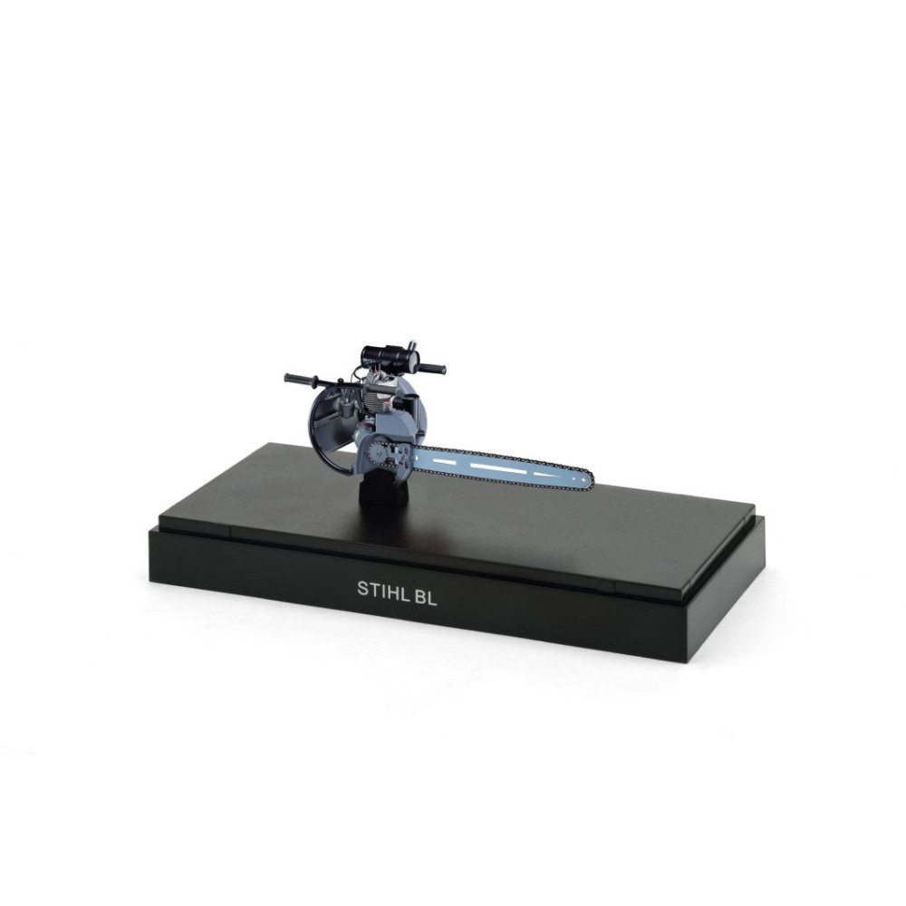 STIHL Historyczny model pilarki, Typ BL