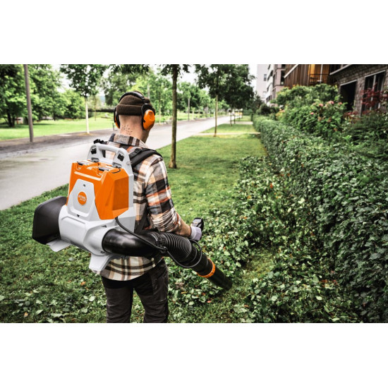 STIHL BRA 280 B Dmuchawa akumulatorowa plecakowa AP ALLPRO