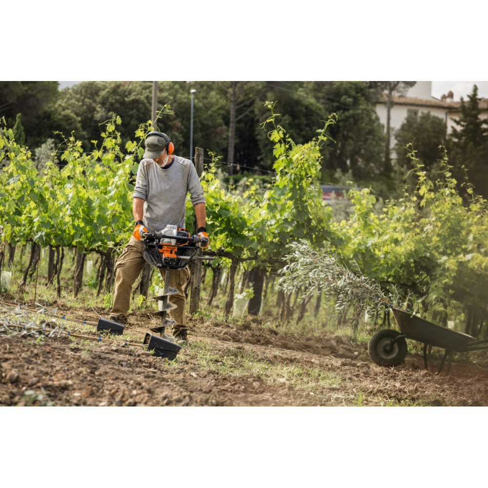 STIHL BT 131 Świder glebowy